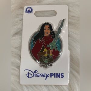 2025 Disney Parks Princess Portrait Silver Frame Raya & The Last Dragon OE Pin